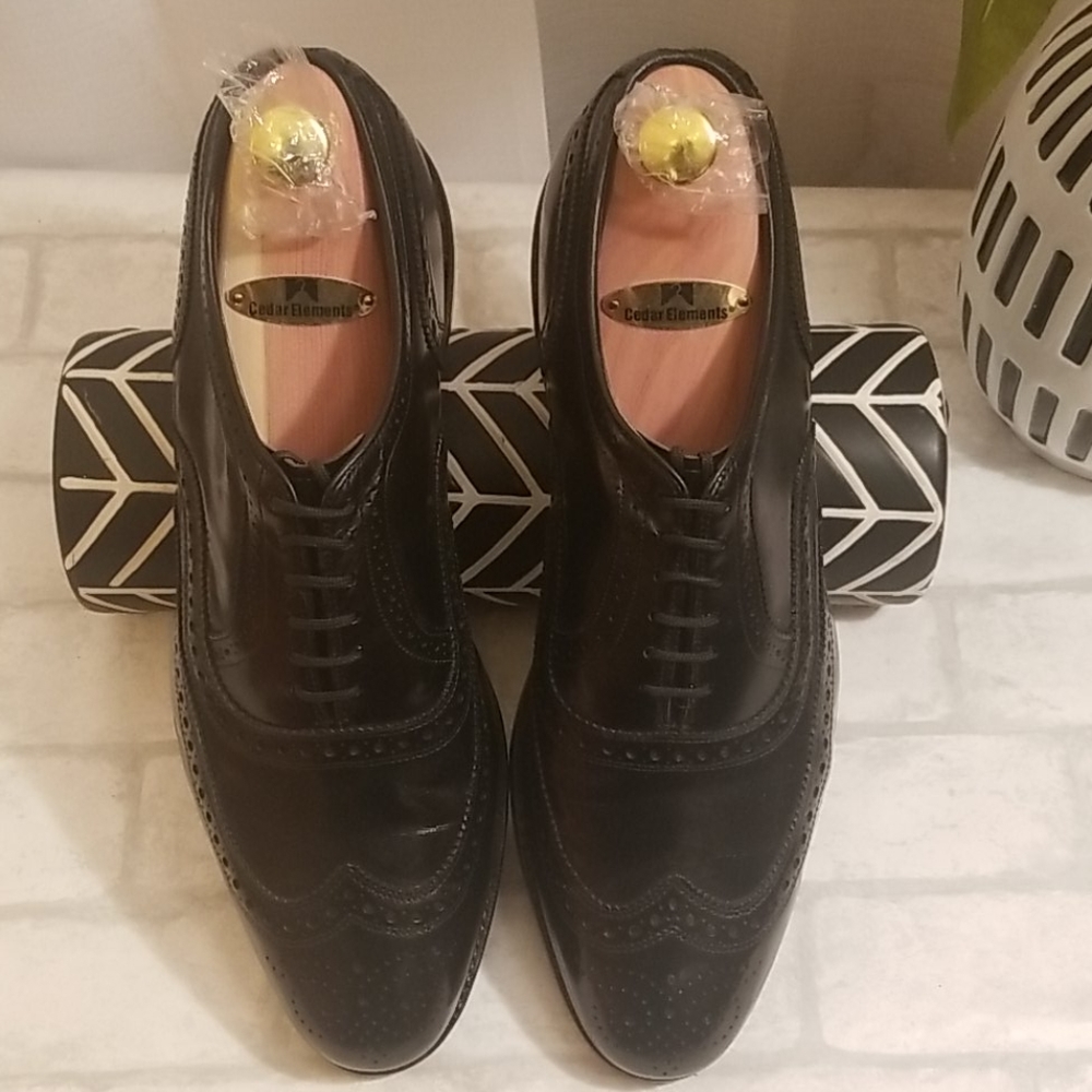 Allen Edmonds Men's Shoe 11